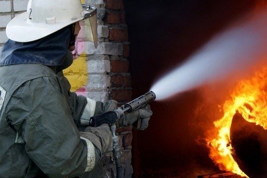 Пожар в хозяйственной постройке в Зерноградском районе